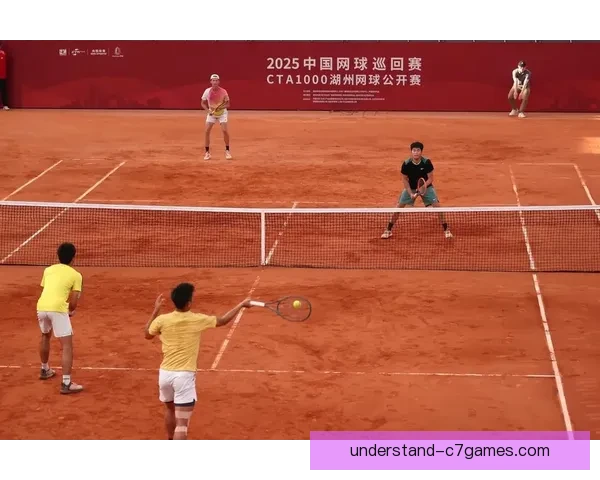 新生代崛起与老将争锋并存当下网球赛场格局悄然变化引发热议